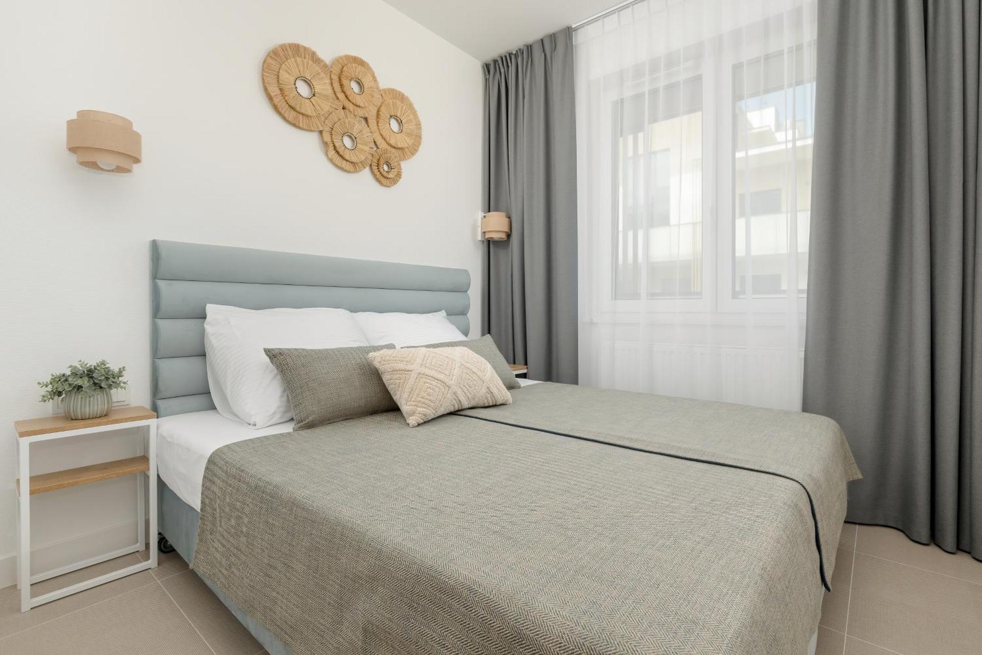 Aquamarina Dabki Marina Invest Aparthotel Екстериор снимка