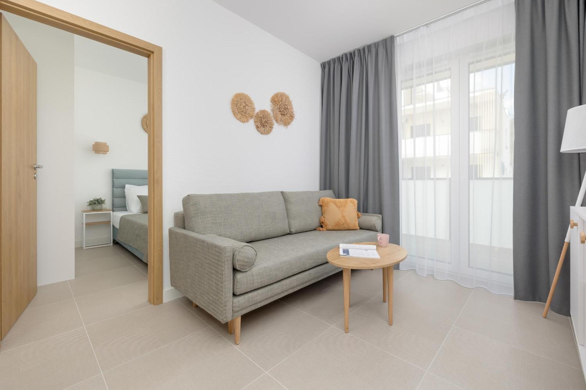 Aquamarina Dabki Marina Invest Aparthotel Екстериор снимка