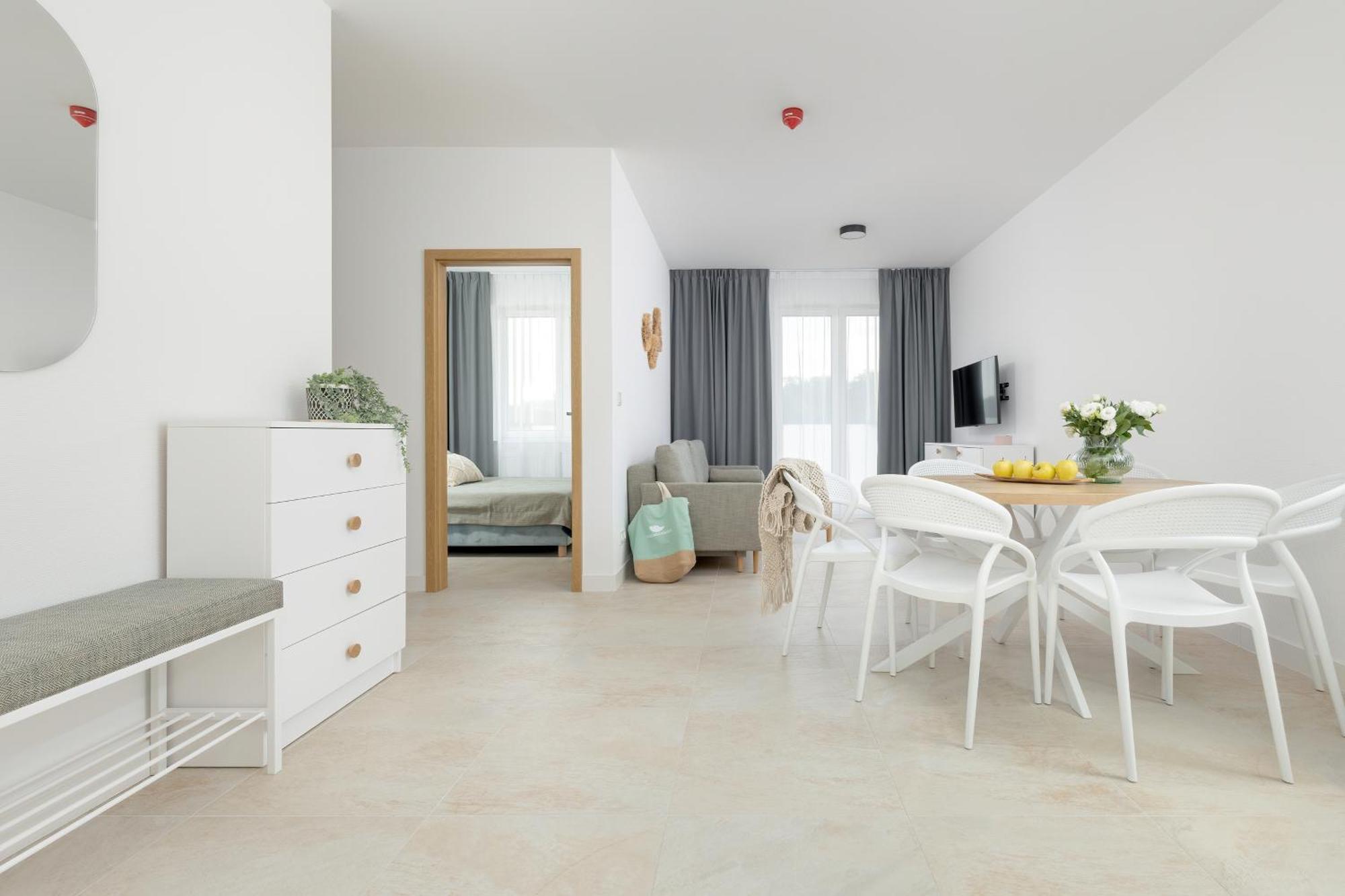 Aquamarina Dabki Marina Invest Aparthotel Екстериор снимка