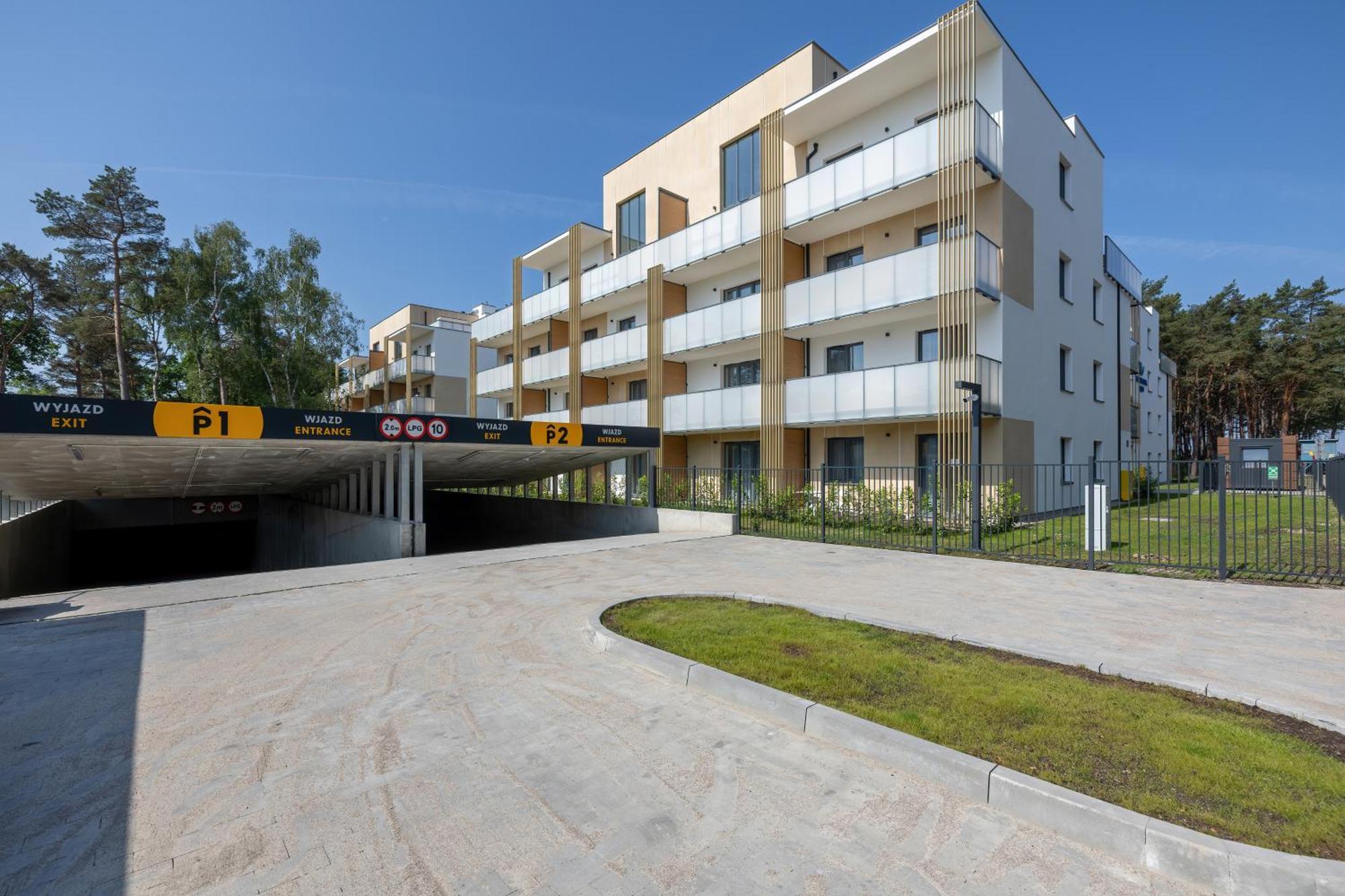 Aquamarina Dabki Marina Invest Aparthotel Екстериор снимка