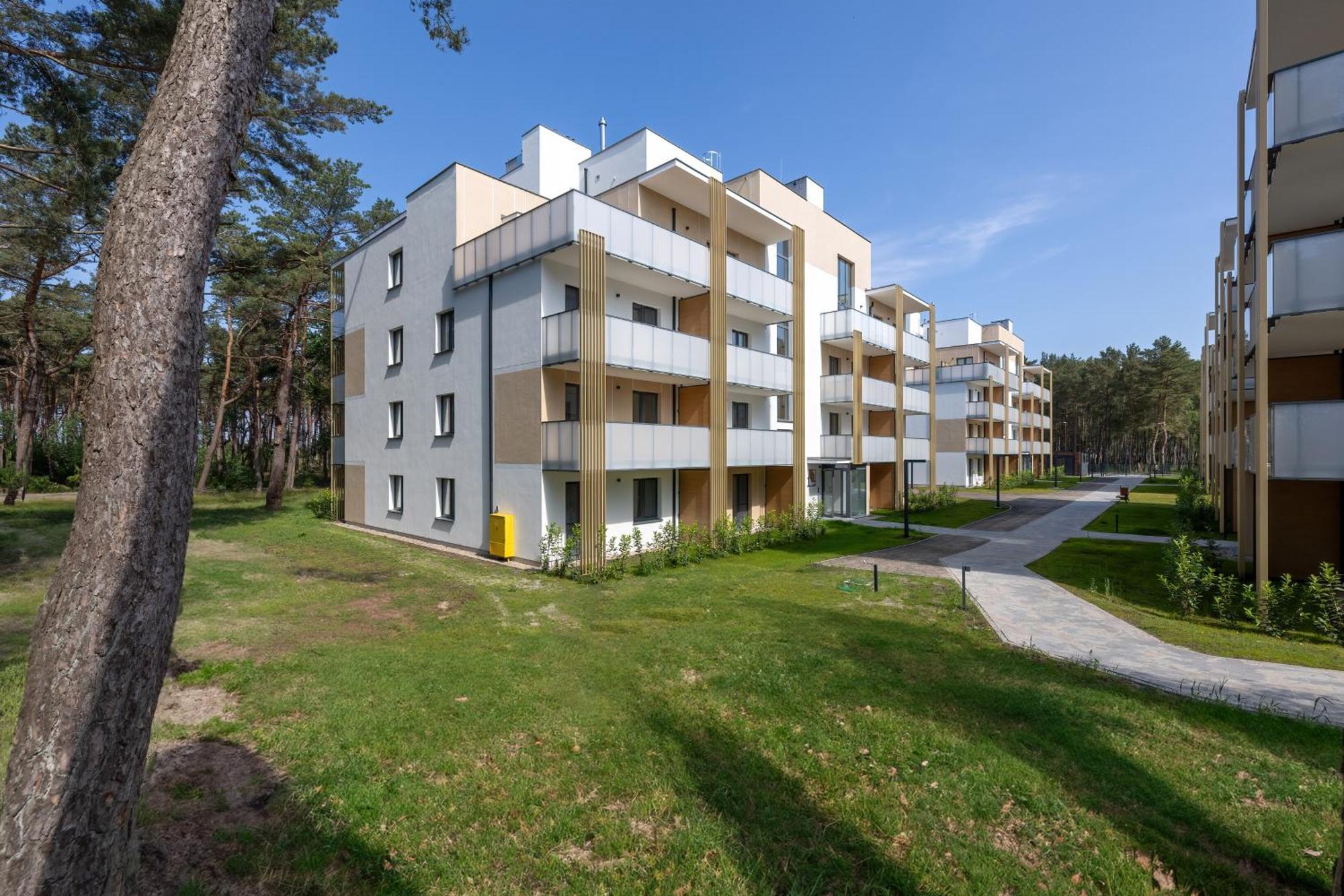 Aquamarina Dabki Marina Invest Aparthotel Екстериор снимка